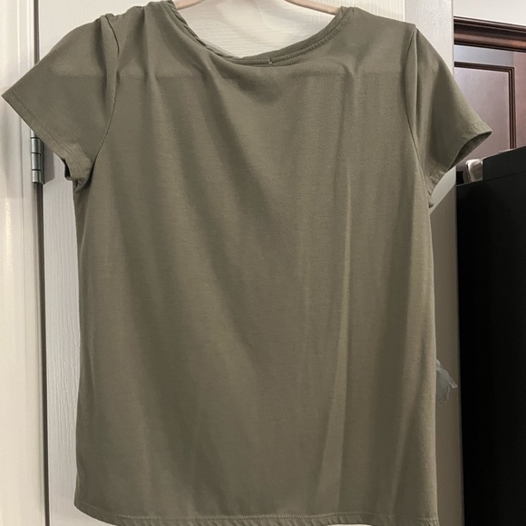SWS Essentials green shirt - Picture 3 of 6